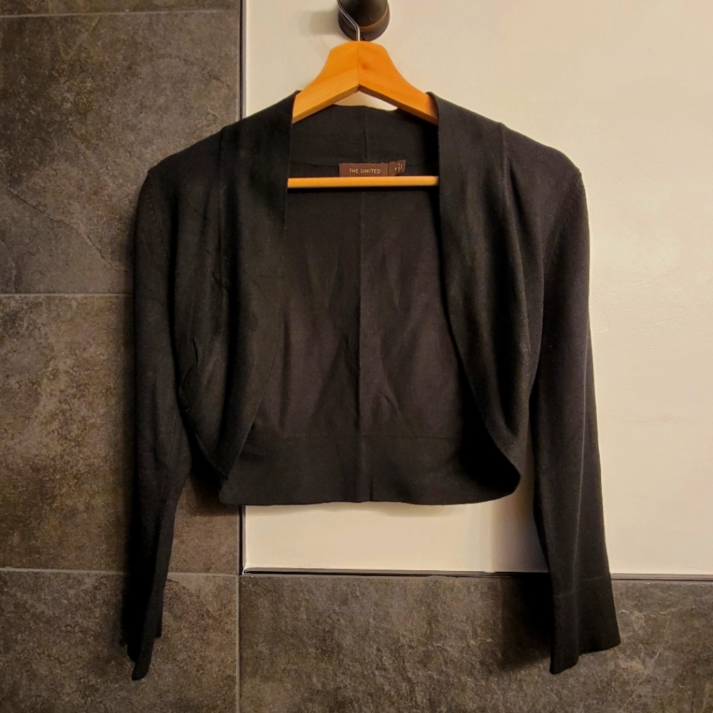 The Limited 3/4 Sleeve Black Bolero. OS